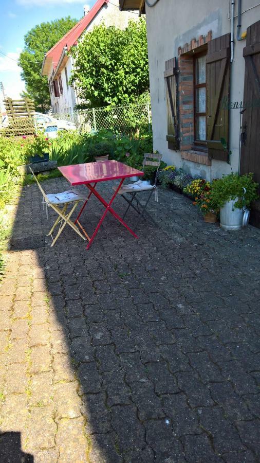 Chambre D Hote 1873 Frasne エクステリア 写真