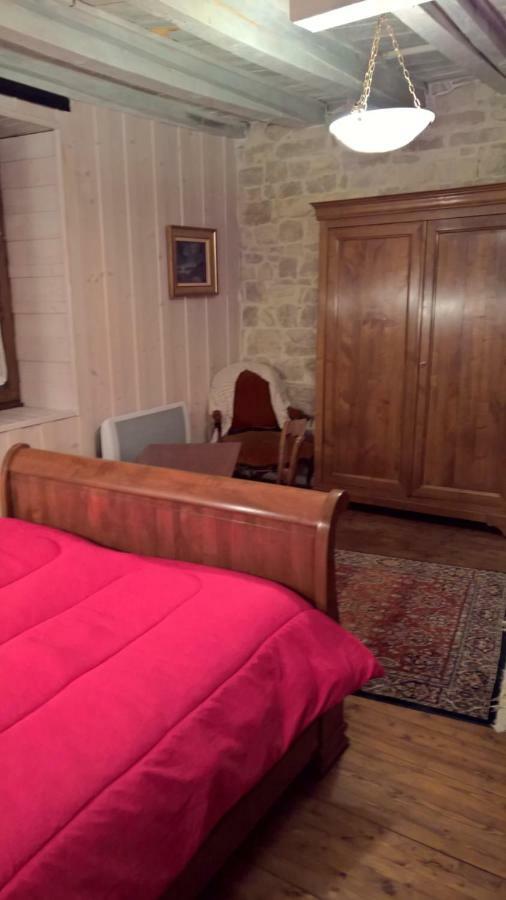 Chambre D Hote 1873 Frasne エクステリア 写真
