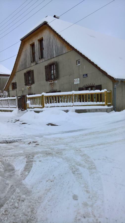 Chambre D Hote 1873 Frasne エクステリア 写真