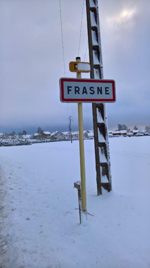 Chambre D Hote 1873 Frasne エクステリア 写真