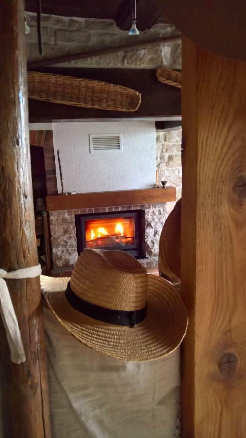 Chambre D Hote 1873 Frasne エクステリア 写真