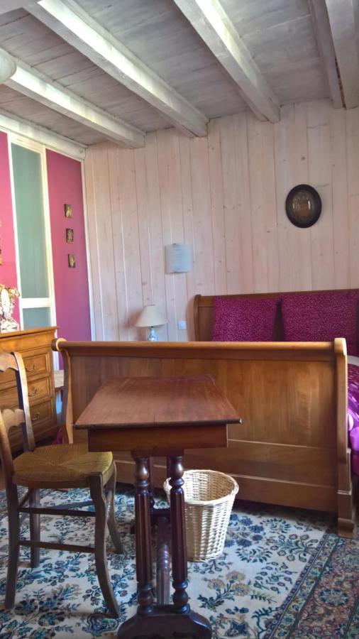 Chambre D Hote 1873 Frasne 部屋 写真